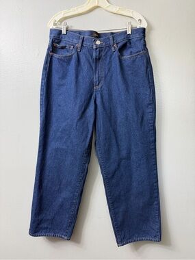 Quince Women's Dark Blue Barrell style Denim Jeans 31